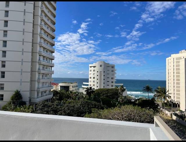 3 BEDROOM APARTMENT FOR SALE IN UMHLANGA CENTRAL